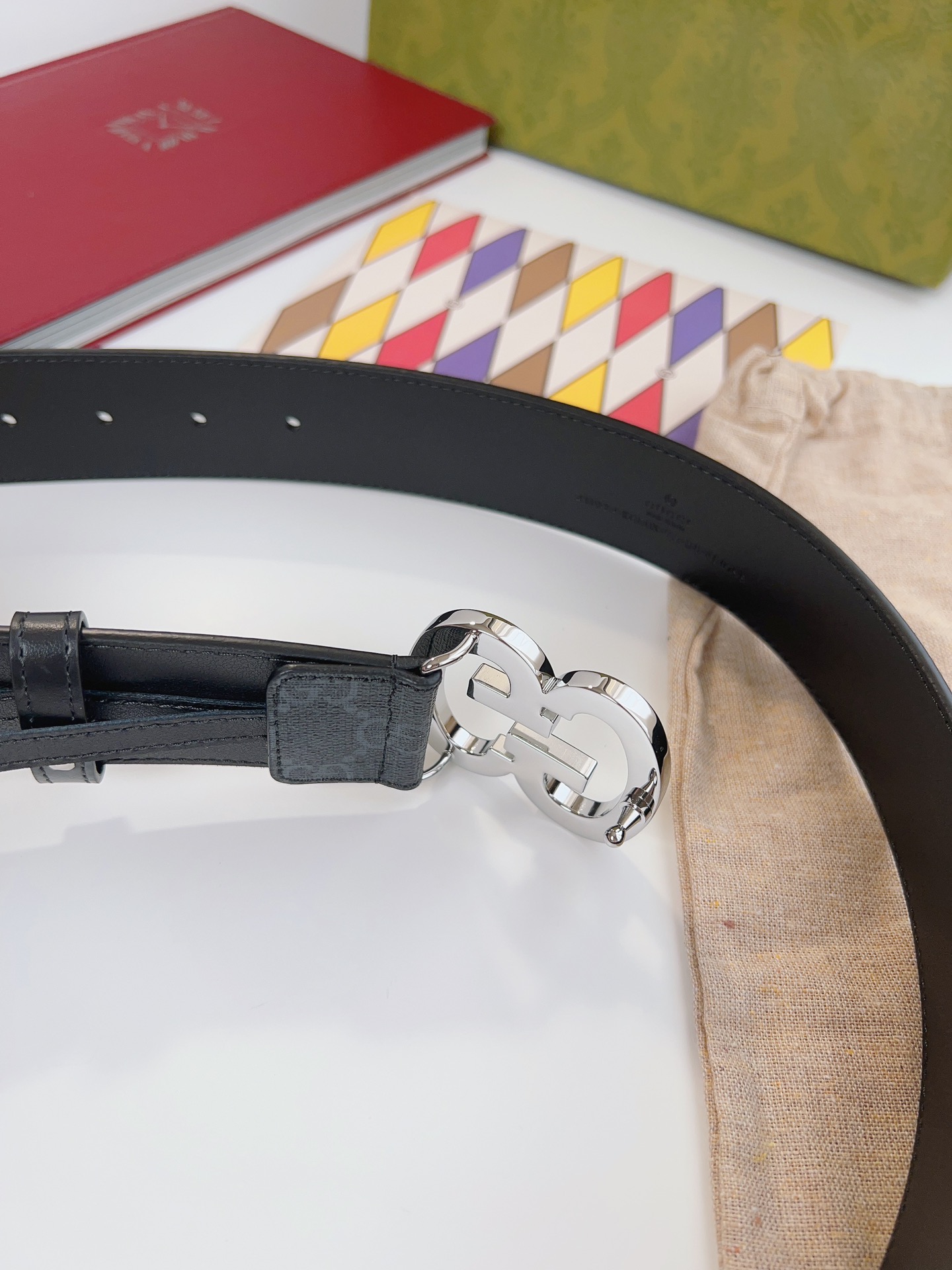 Gucci Basic Belt Gold M