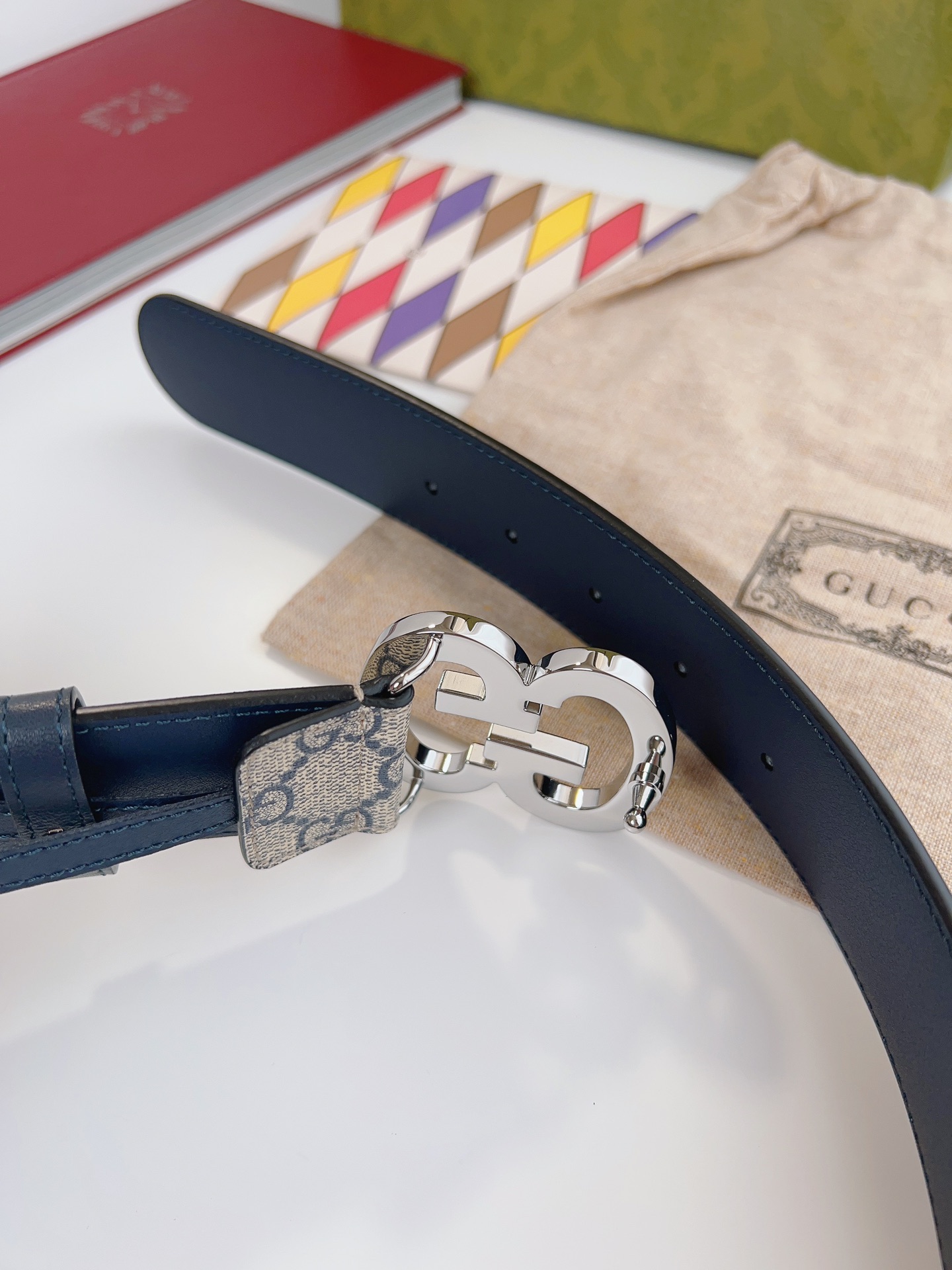 Gucci Basic Belt Gold M