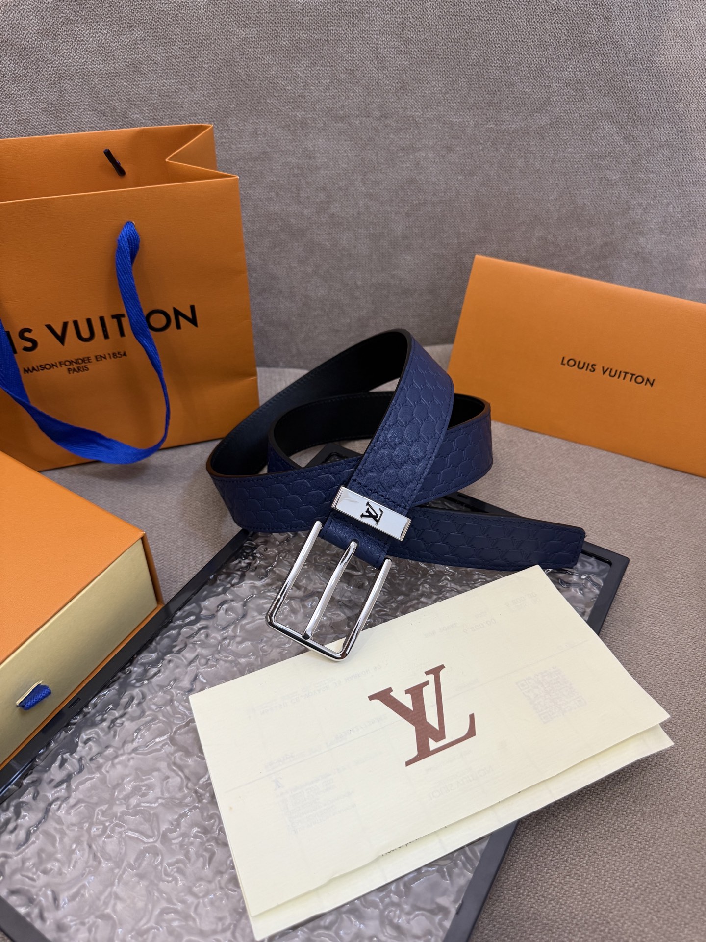 Louis Vuitton Basic Belt M-l