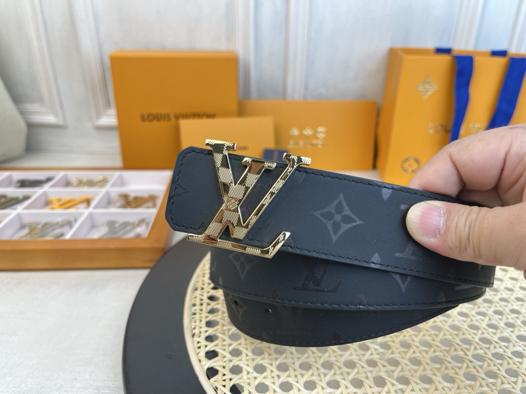 Louis Vuitton Male Basic Belt Cow Leather 40mm-l