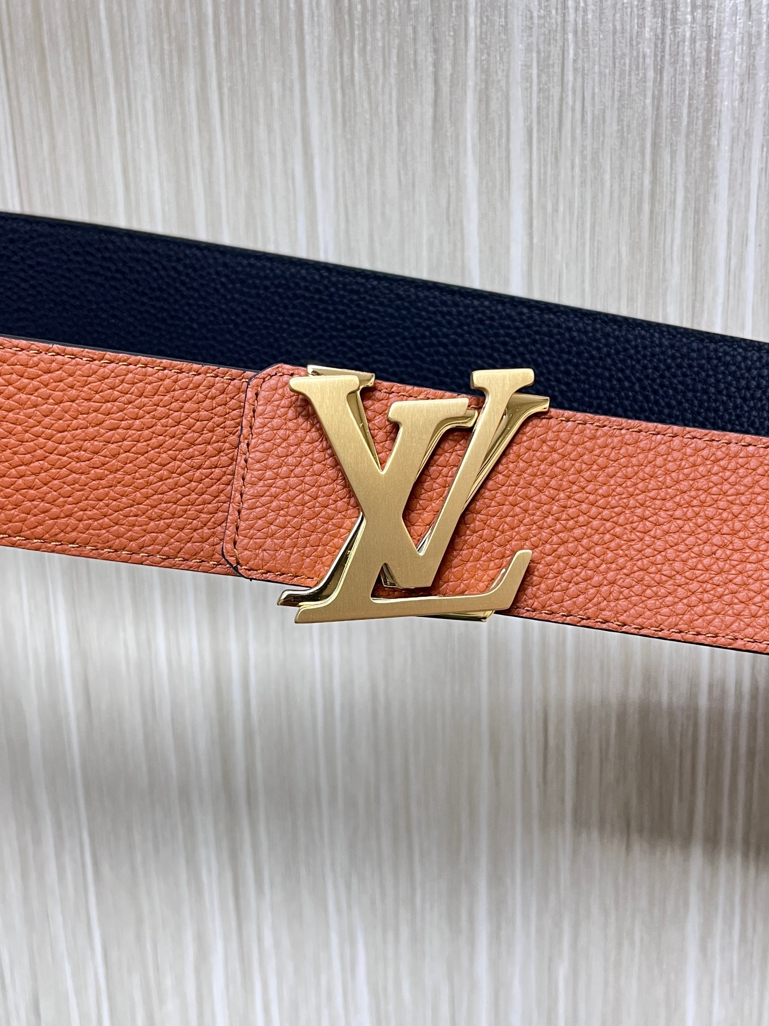 Louis Vuitton Male Leather Belt Top Grain Leather Gray L