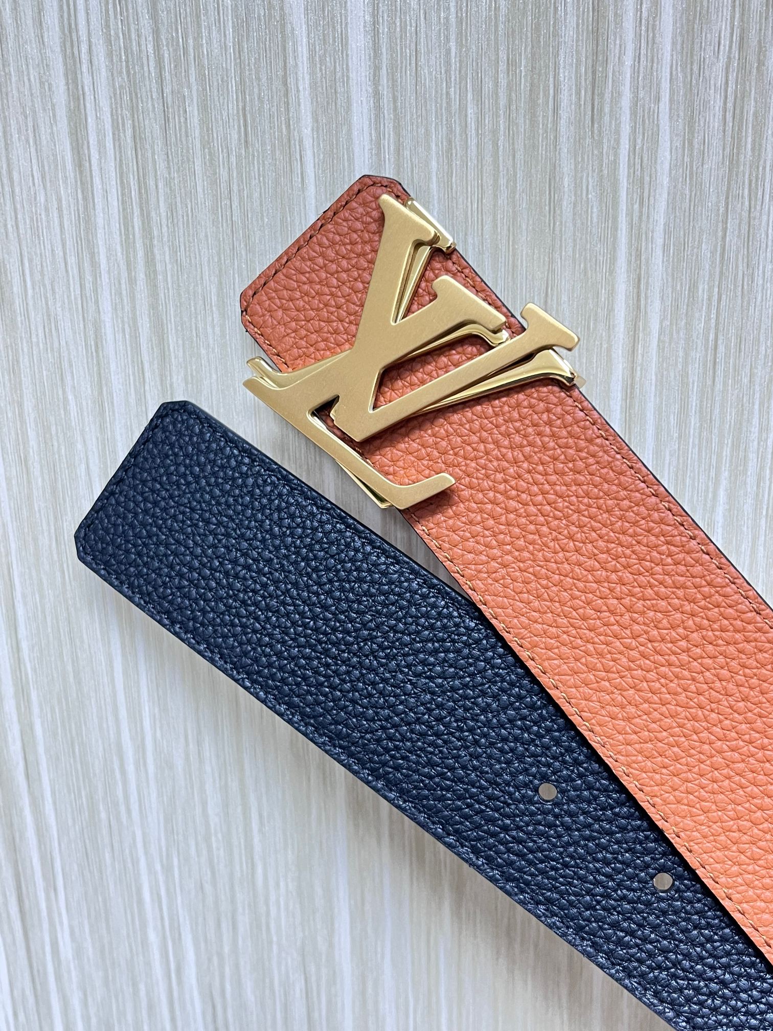 Louis Vuitton Male Leather Belt Top Grain Leather Gray L