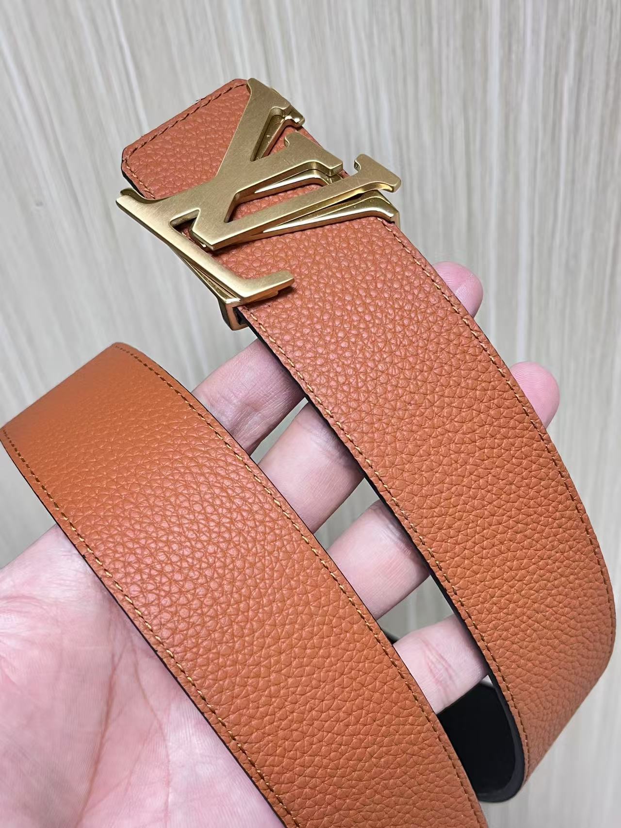 Louis Vuitton Male Leather Belt Top Grain Leather Gray L