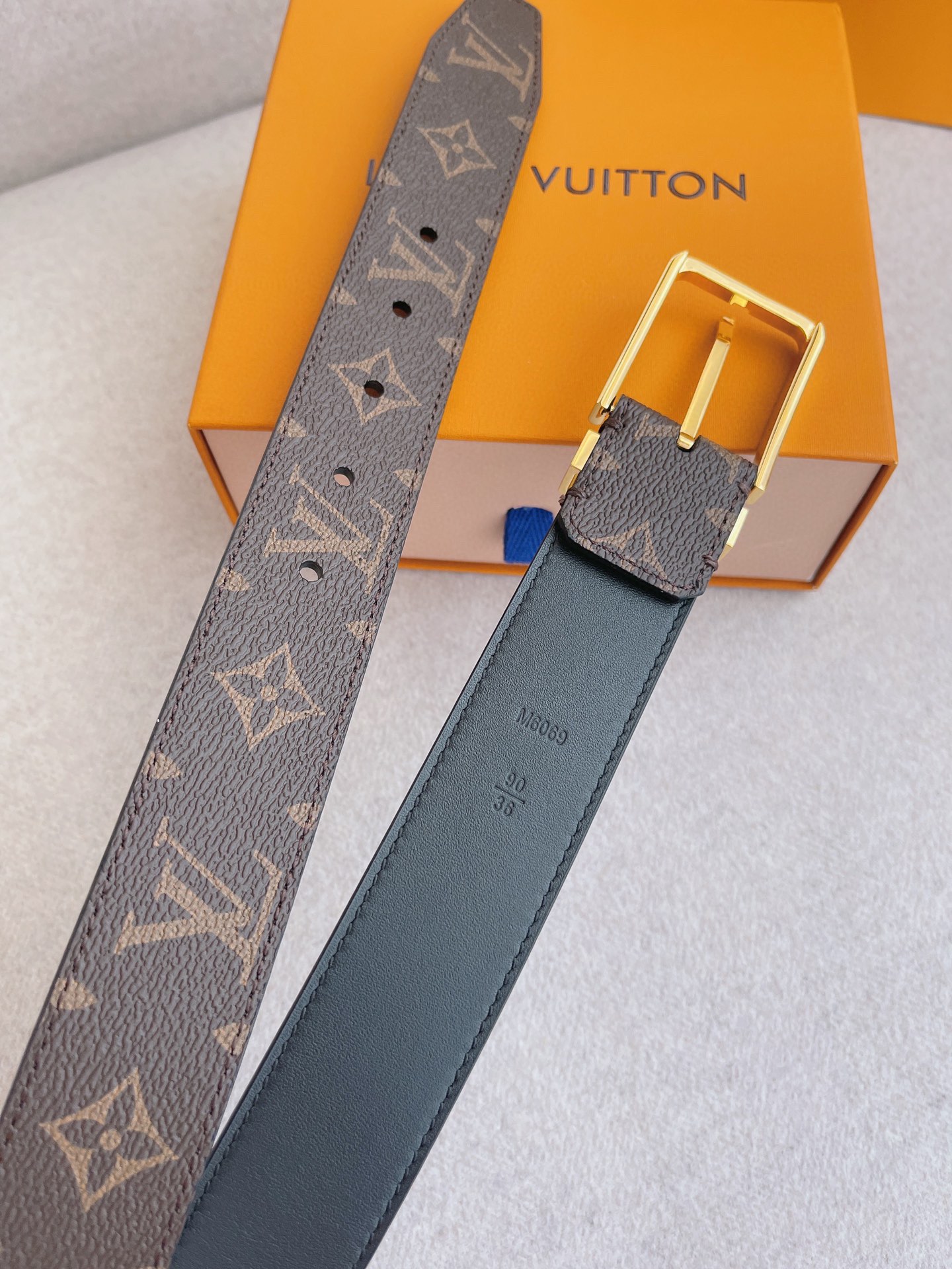 Louis Vuitton Male Leather Belt Cow Leather 35mm-m-l