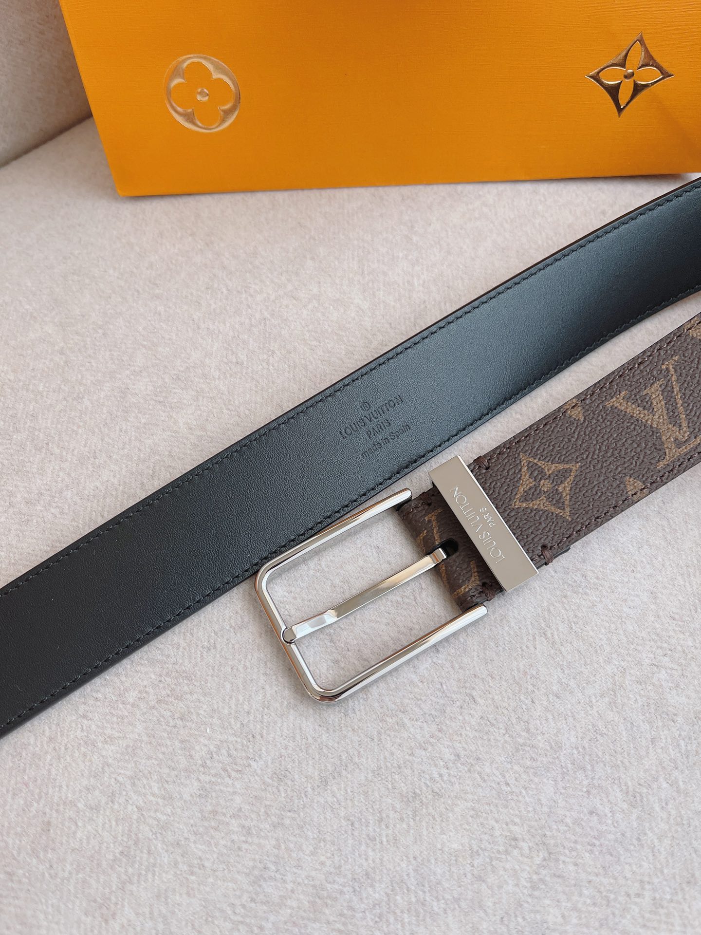 Louis Vuitton Male Leather Belt Cow Leather 35mm-m-l