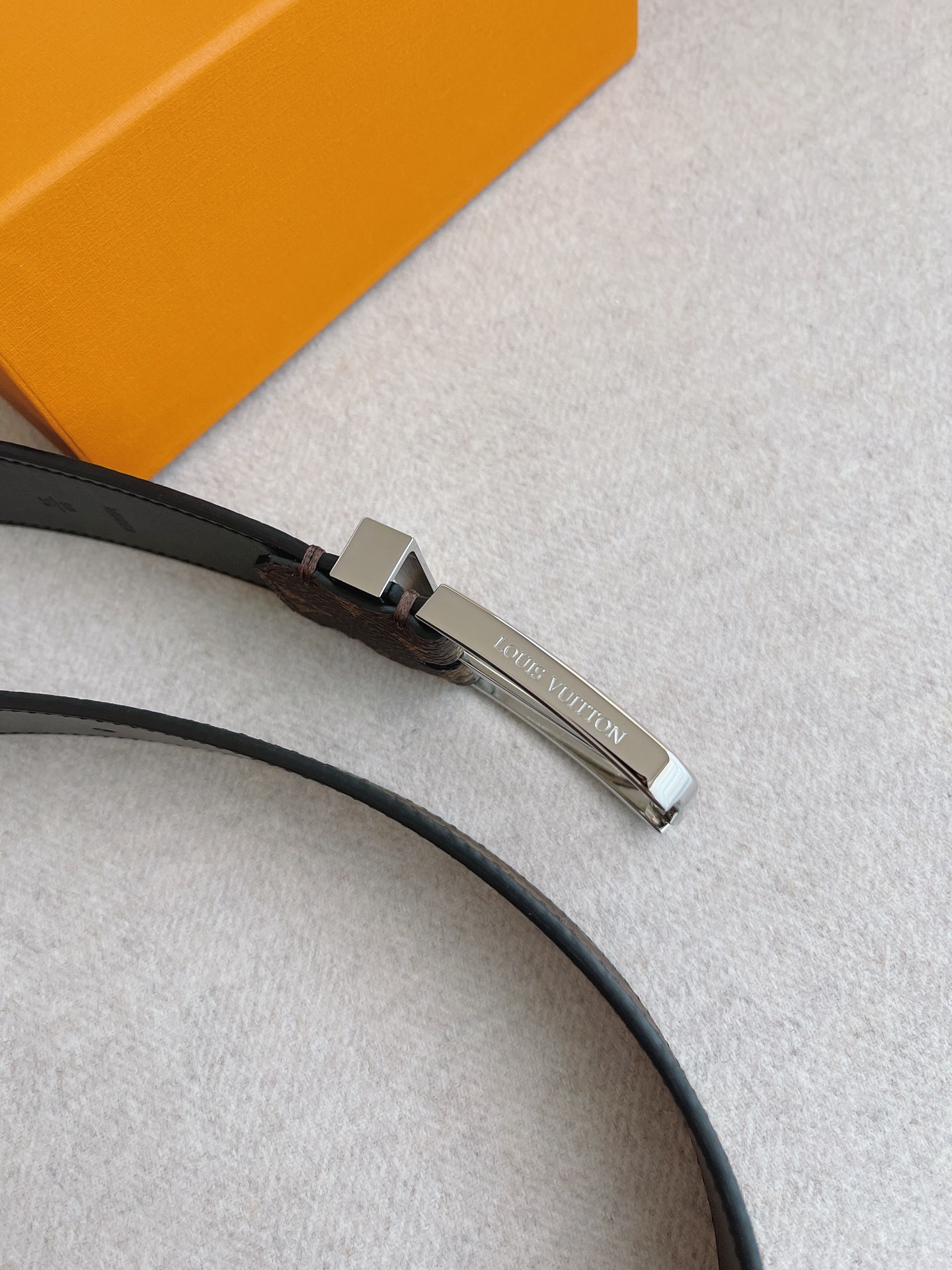 Louis Vuitton Male Leather Belt Cow Leather 35mm-m-l