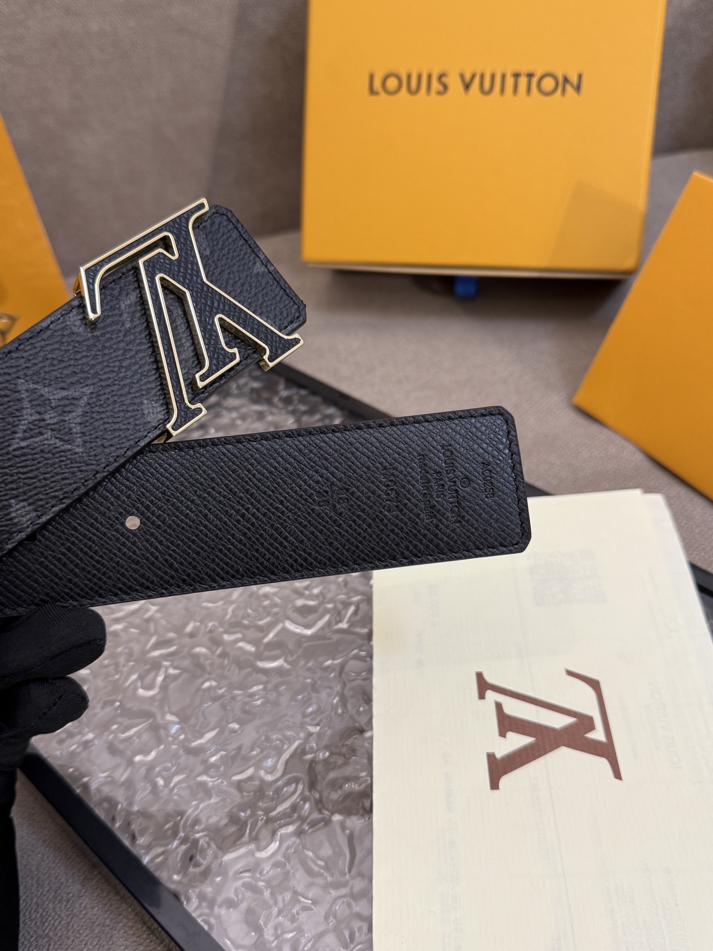 Louis Vuitton Male Leather Belt Cow Leather M-l