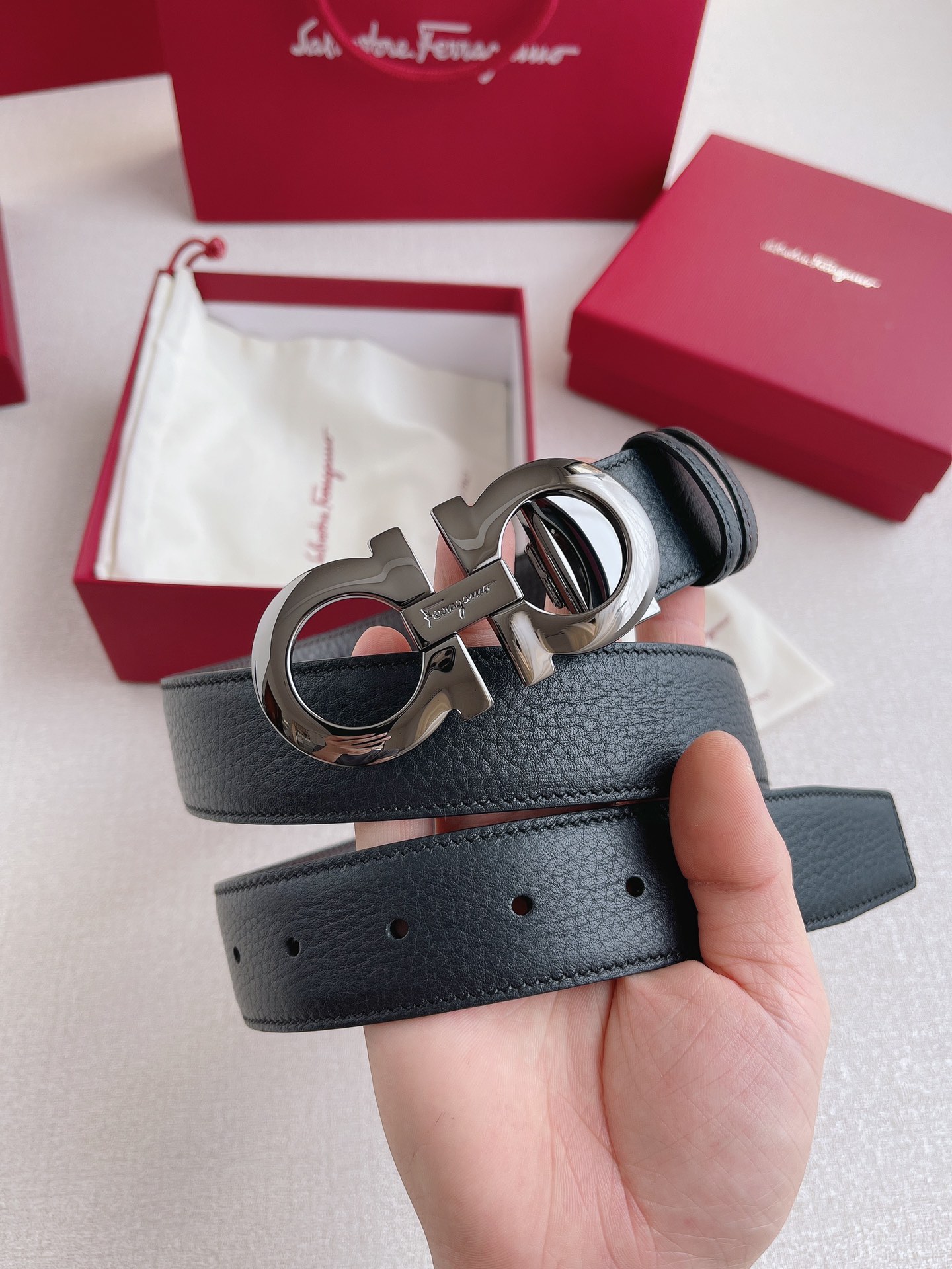 Salvatore Ferragamo Basic Belt Cow Leather M