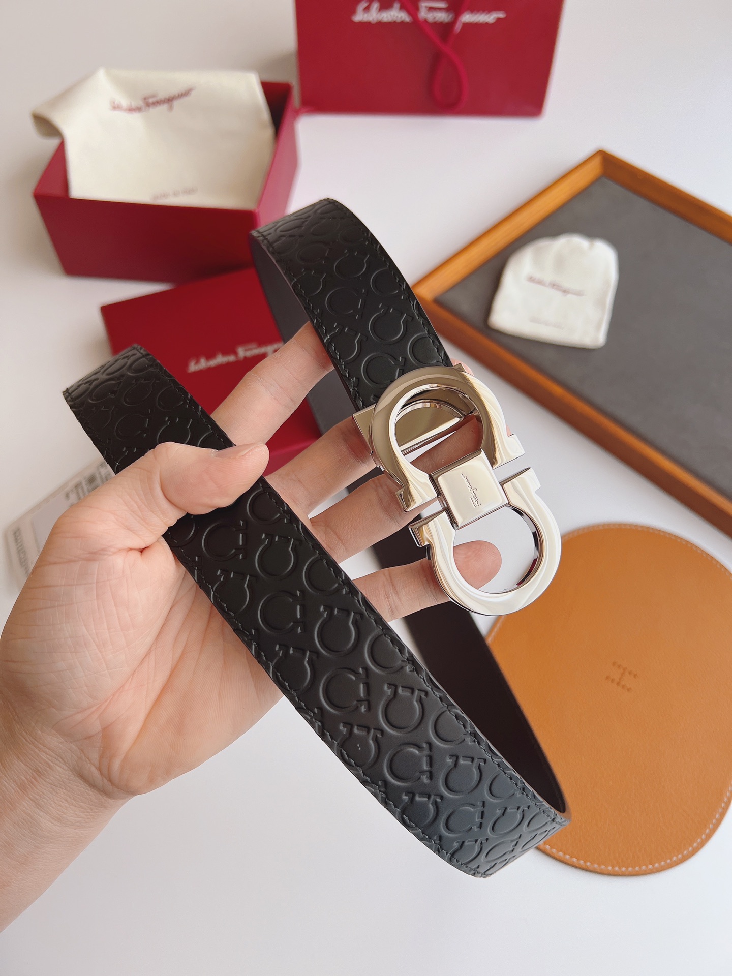 Salvatore Ferragamo Male Leather Belt Top Grain Leather M