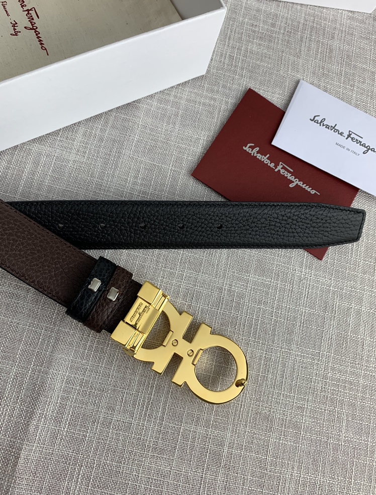 Salvatore Ferragamo Leather Belt Black Adjustable L