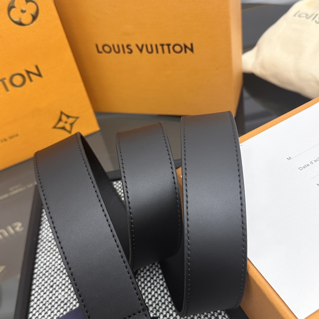 Louis Vuitton Basic Belt M-l
