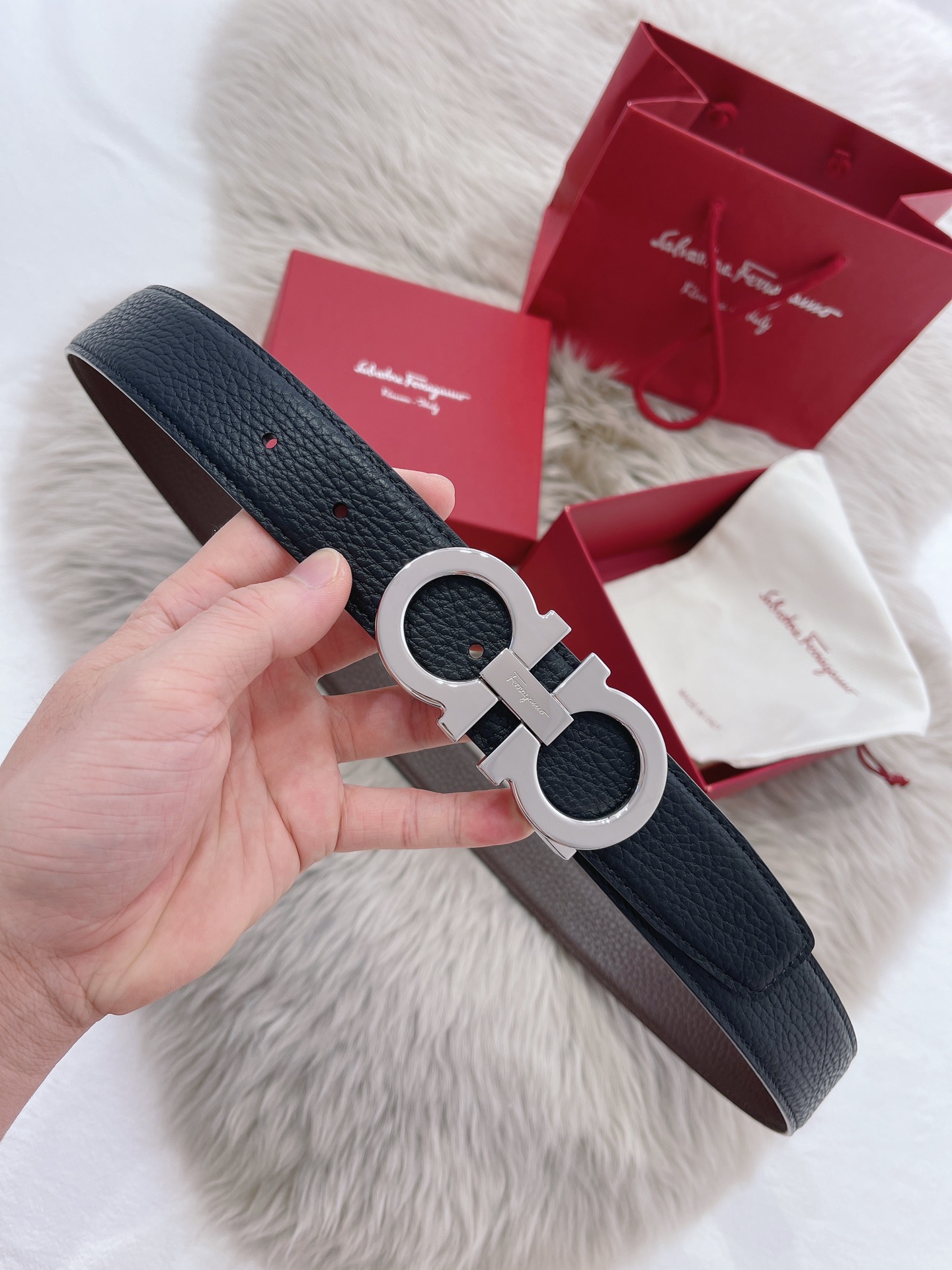 Salvatore Ferragamo Male Leather Belt M