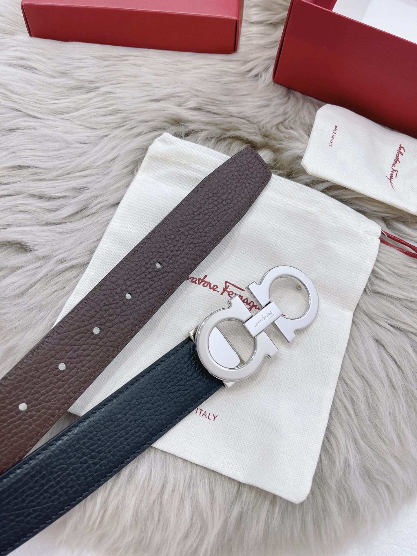 Salvatore Ferragamo Male Leather Belt M