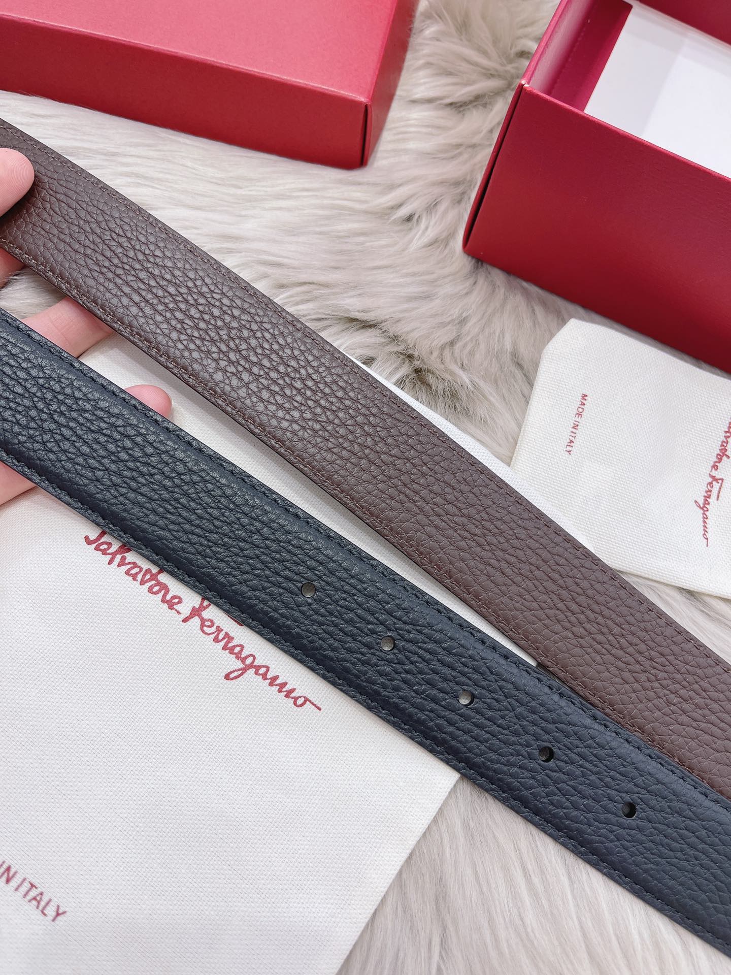 Salvatore Ferragamo Male Leather Belt M