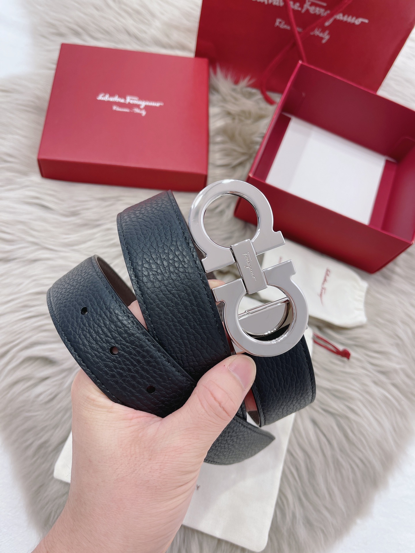 Salvatore Ferragamo Male Leather Belt M