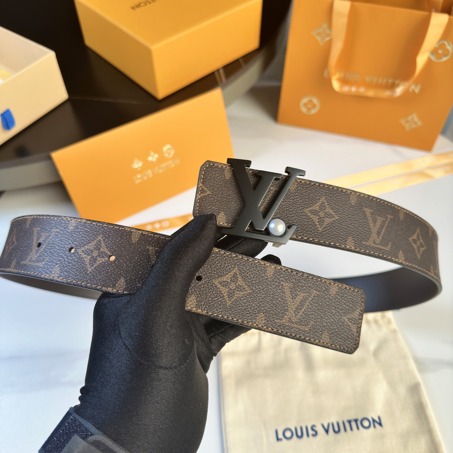 Louis Vuitton Basic Belt Cow Leather S-l