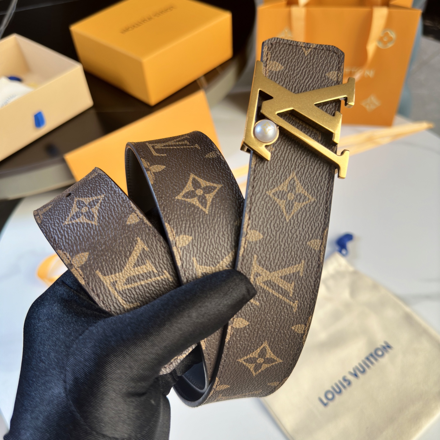 Louis Vuitton Basic Belt Cow Leather S-l