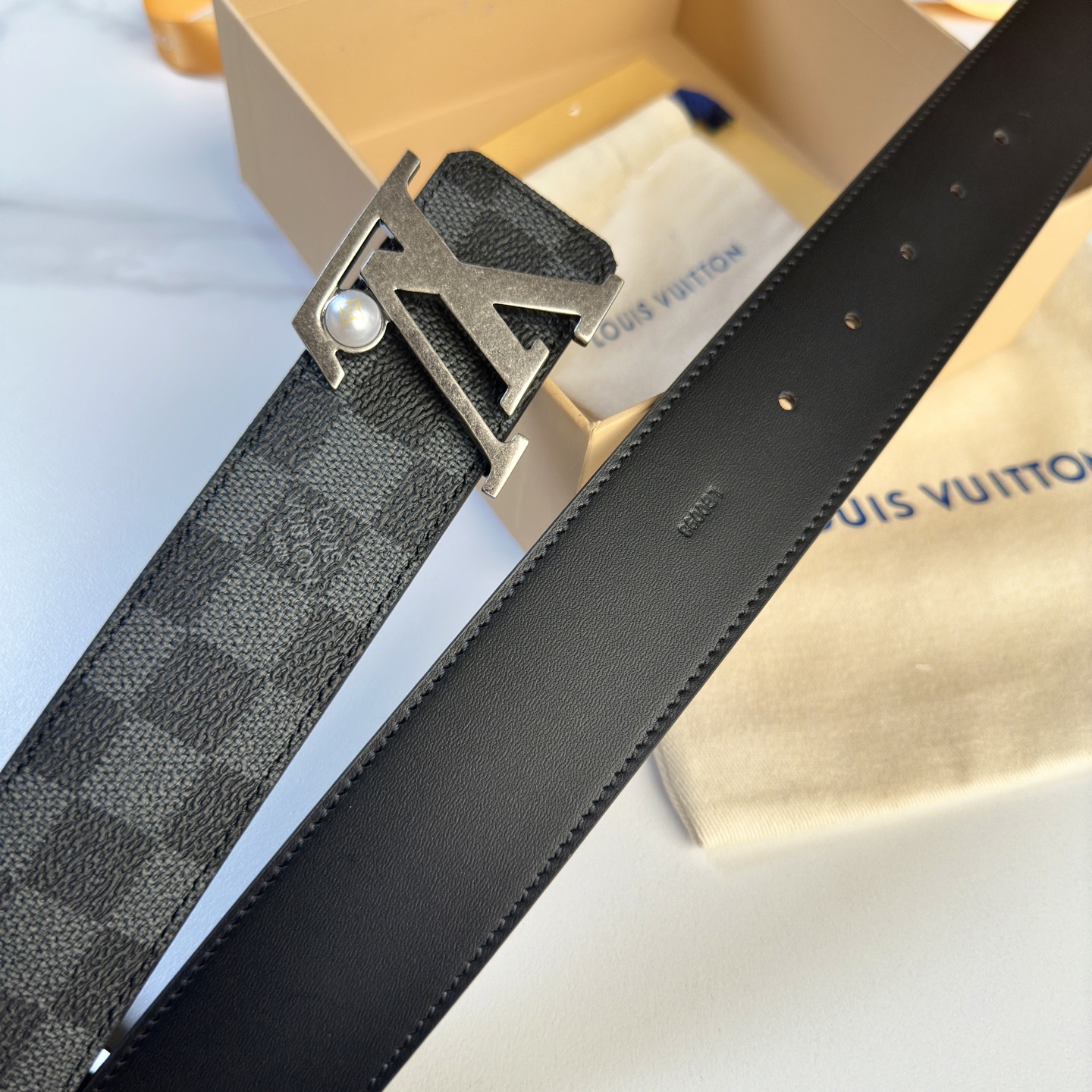 Louis Vuitton Basic Belt Cow Leather S-l