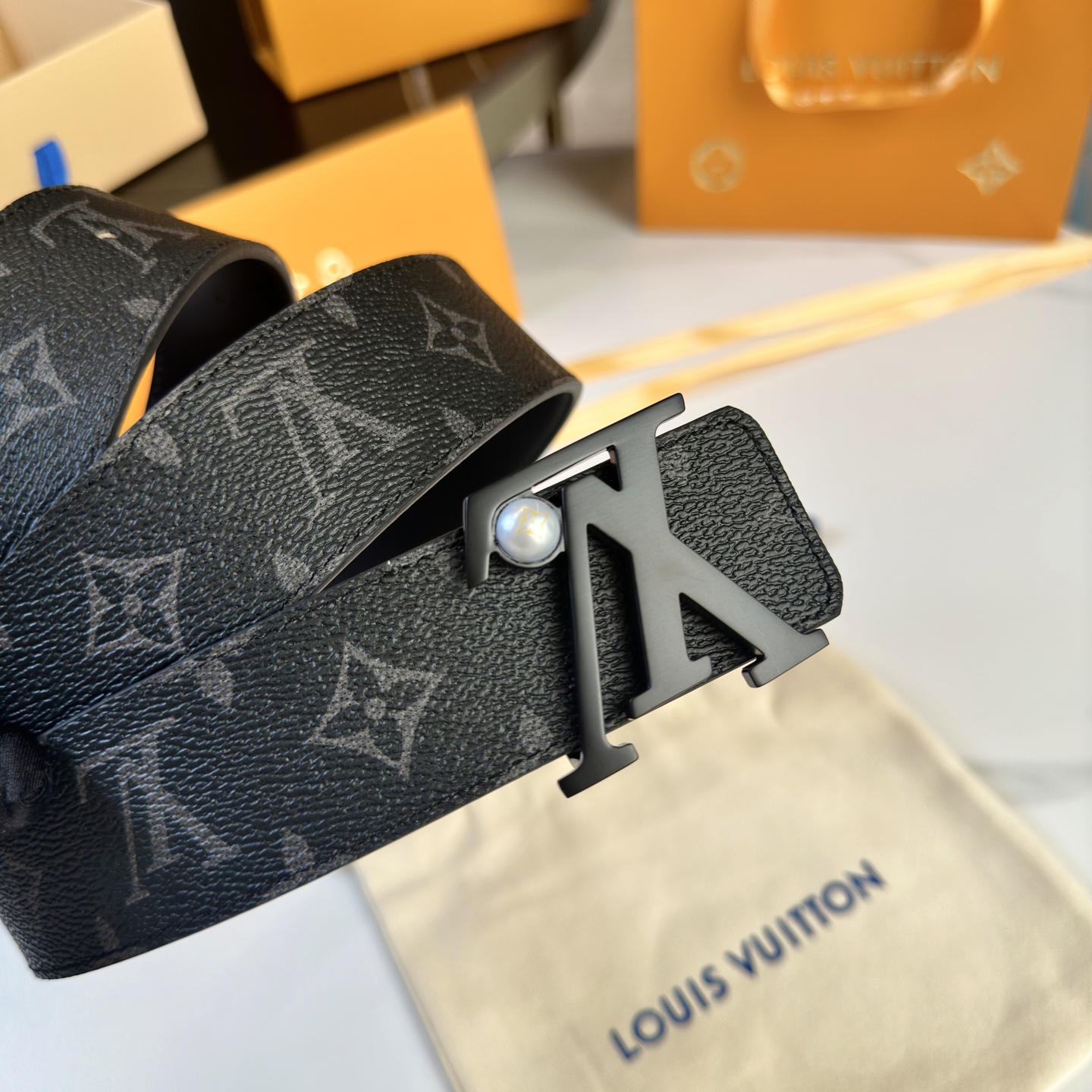 Louis Vuitton Basic Belt Cow Leather S-l