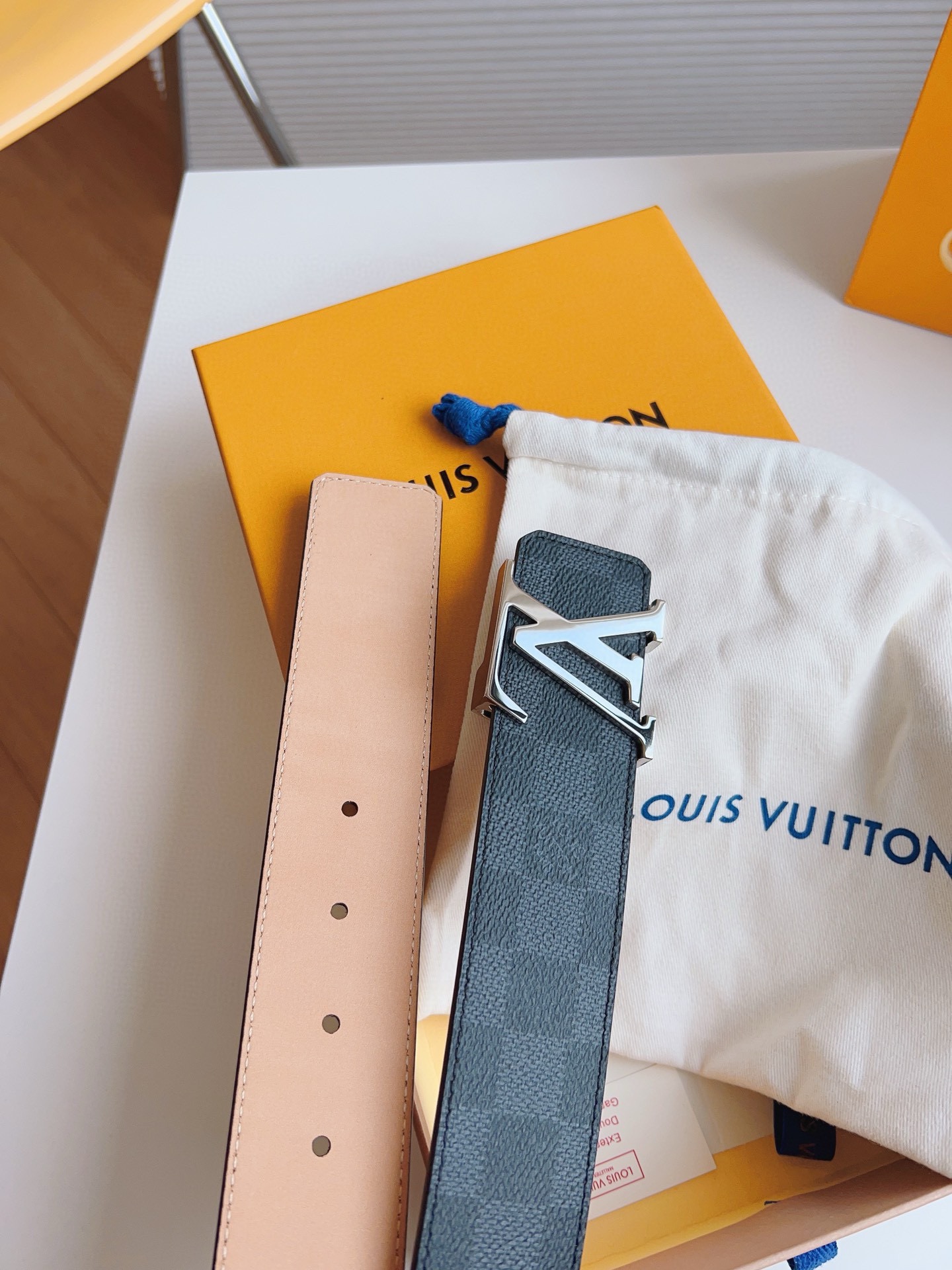 Louis Vuitton Basic Belt 40mm-l