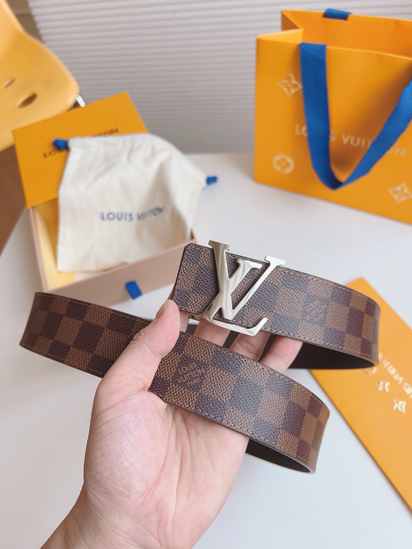 Louis Vuitton Basic Belt 40mm-l