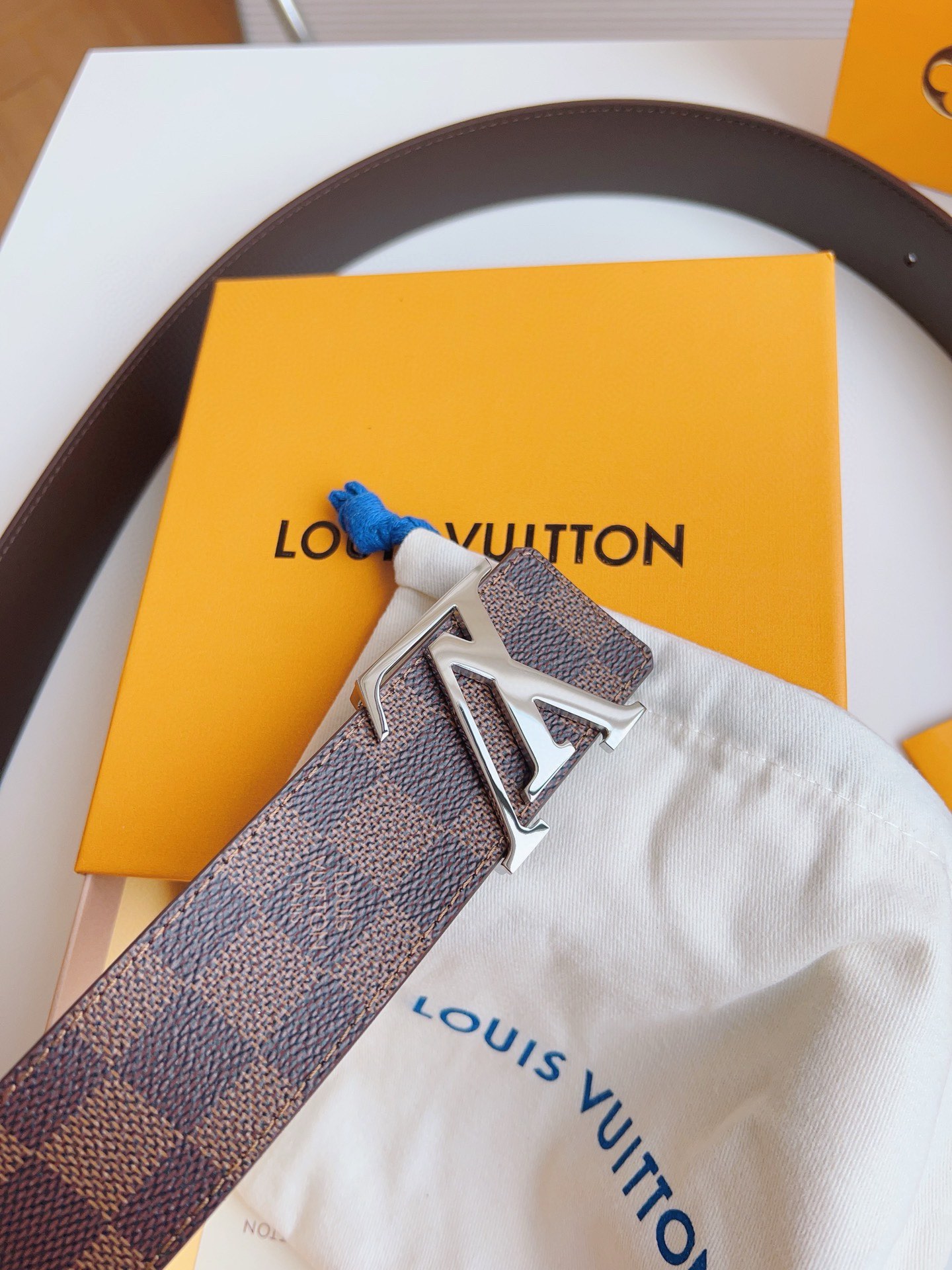 Louis Vuitton Basic Belt 40mm-l