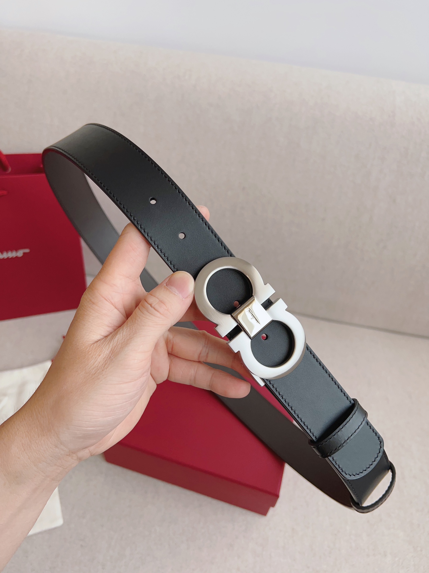 Salvatore Ferragamo Male Leather Belt Adjustable 35mm-m