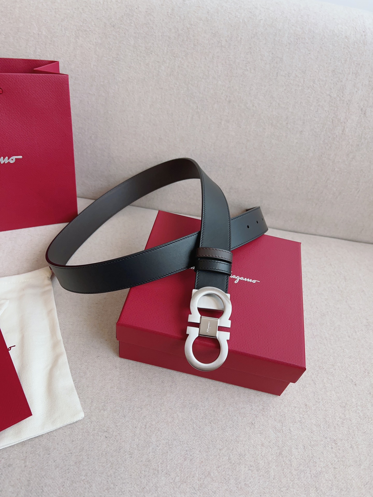 Salvatore Ferragamo Male Leather Belt Adjustable 35mm-m