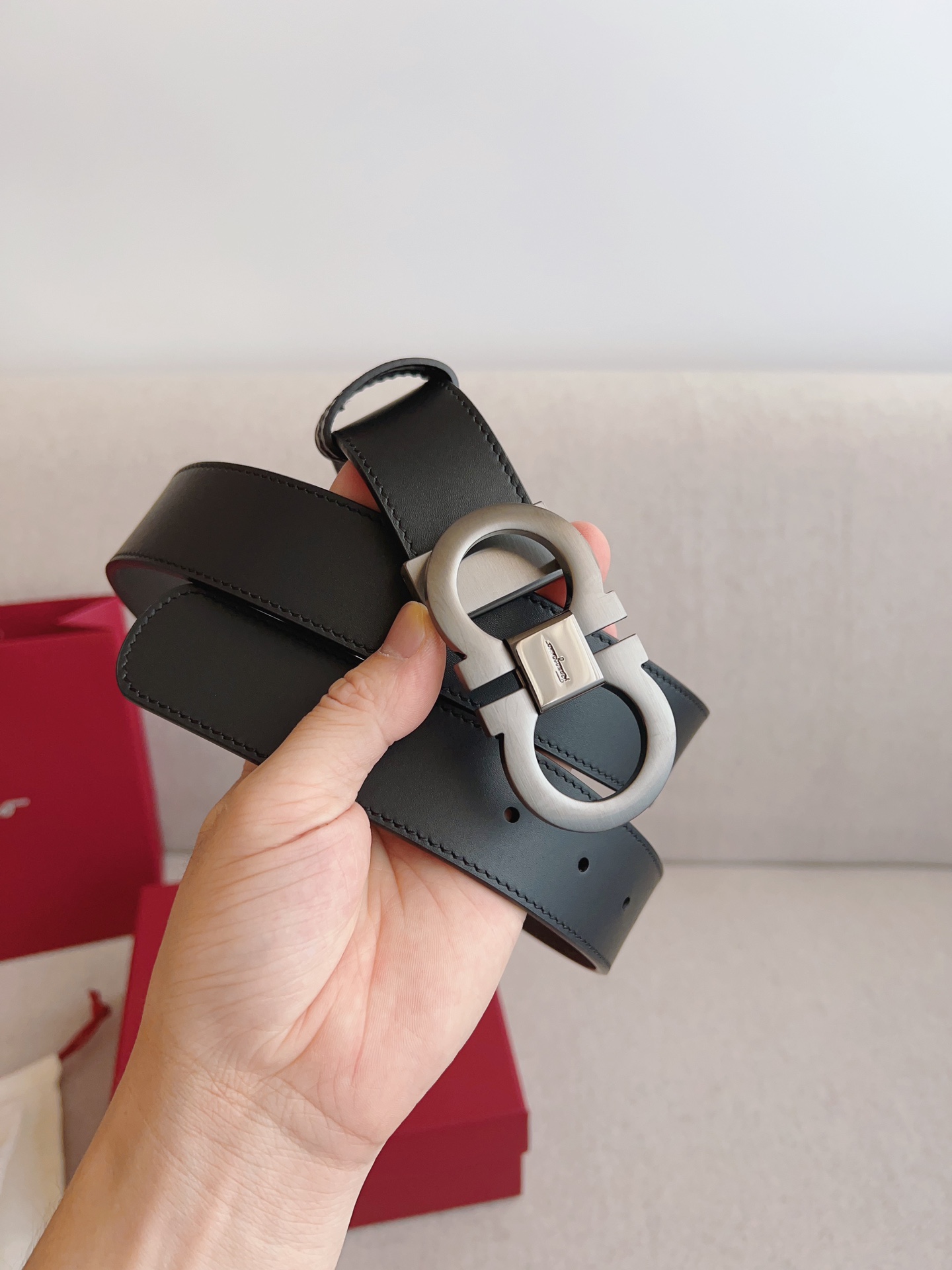 Salvatore Ferragamo Male Leather Belt Adjustable 35mm-m