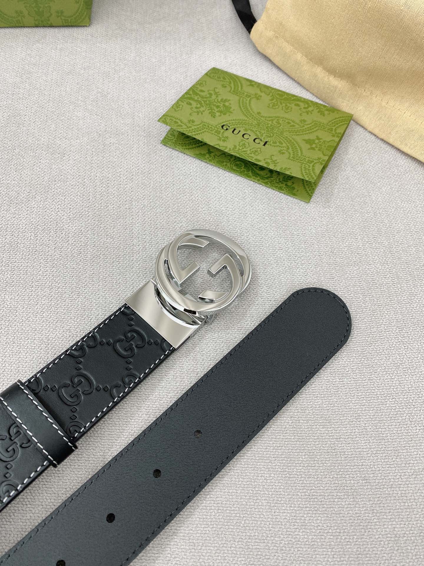 Gucci Basic Belt Top Grain Leather M