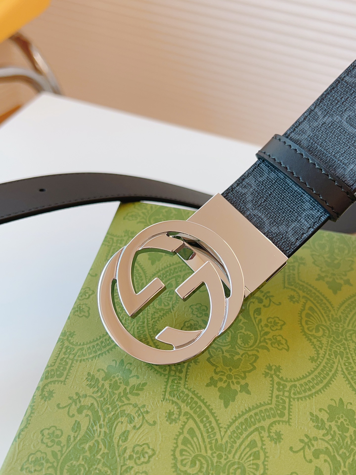 Gucci Leather Belt Canvas Black 37mm-s-m