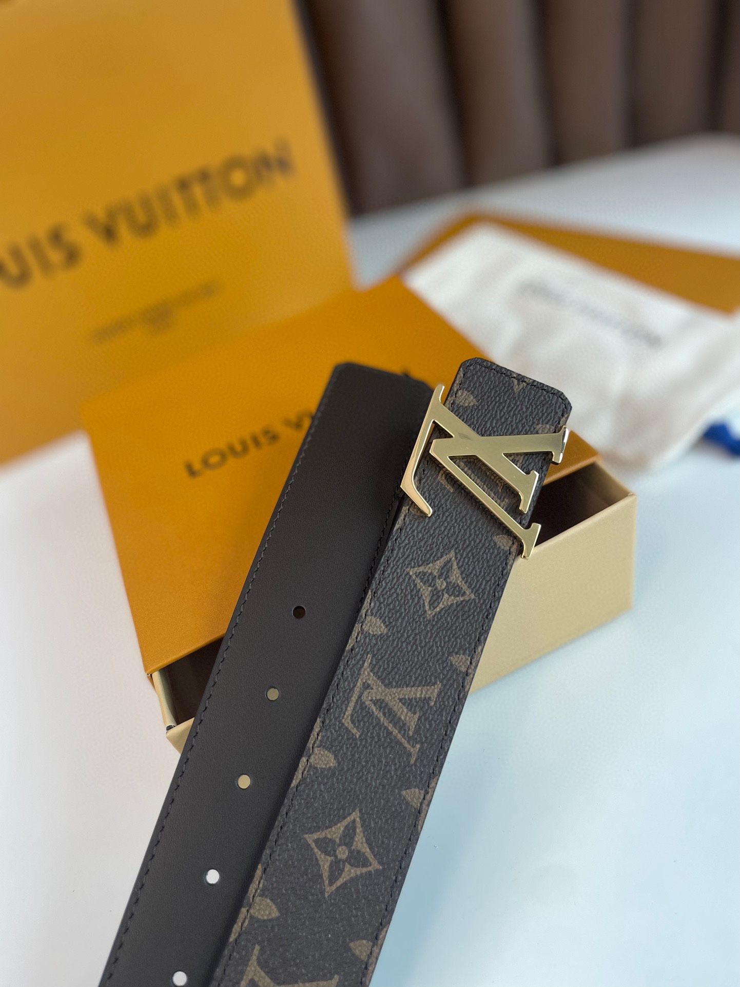Louis Vuitton Basic Belt L