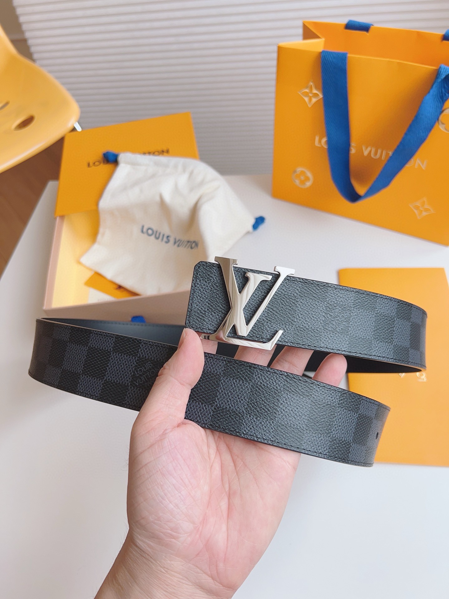 Louis Vuitton Basic Belt 40mm-l