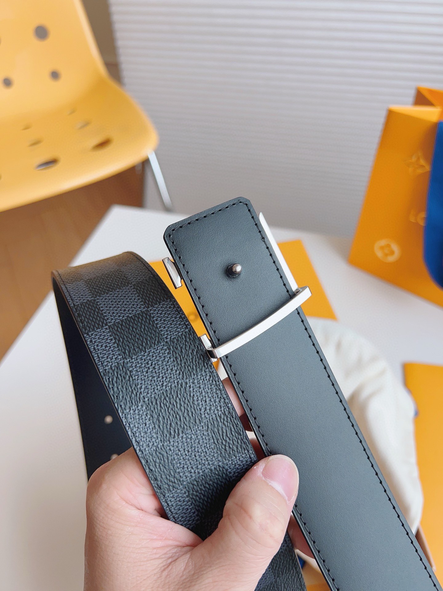 Louis Vuitton Basic Belt 40mm-l