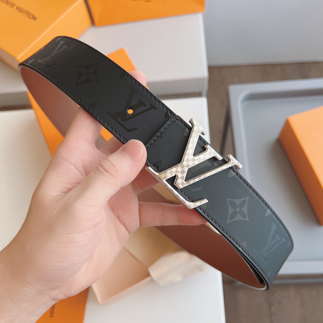 Louis Vuitton Male Leather Belt Cow Leather 40mm-l