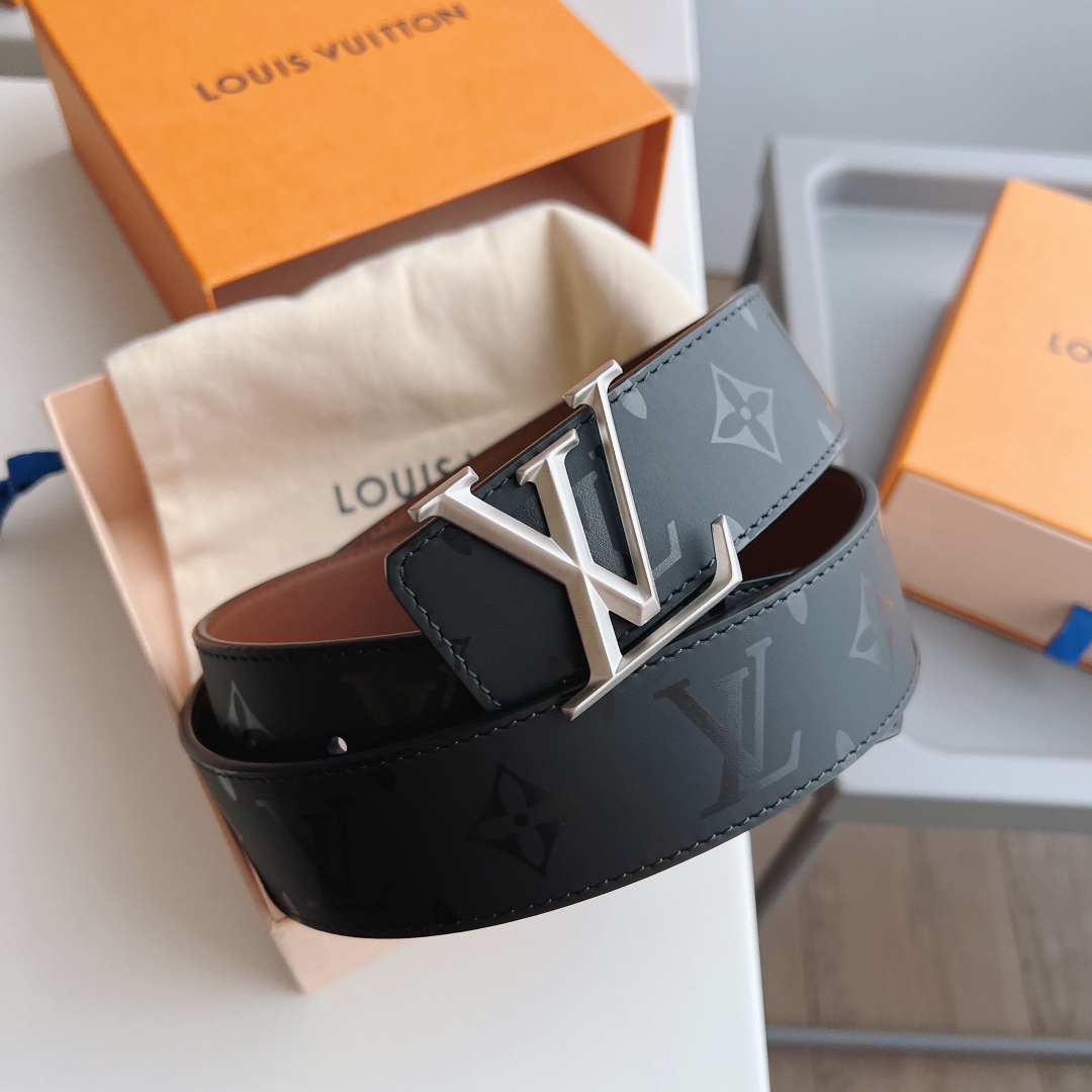Louis Vuitton Male Leather Belt Cow Leather 40mm-l
