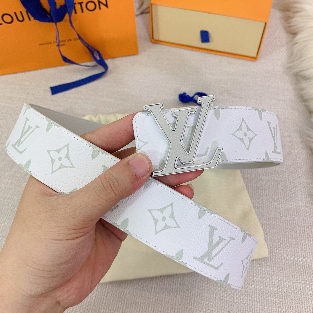 Louis Vuitton Male Basic Belt Cow Leather S-l