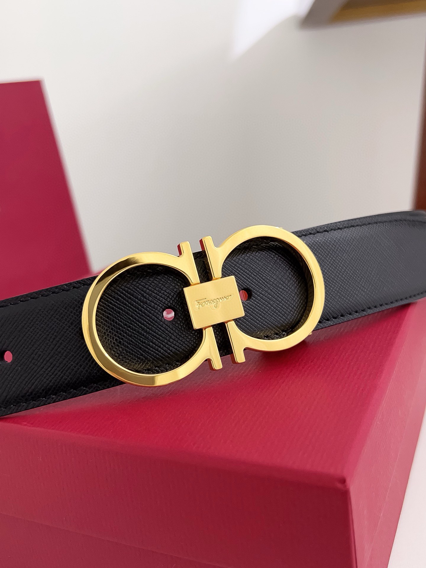 Salvatore Ferragamo Male Leather Belt Cow Leather M