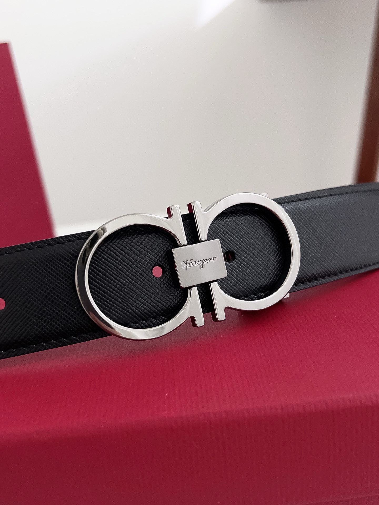 Salvatore Ferragamo Male Leather Belt Cow Leather M