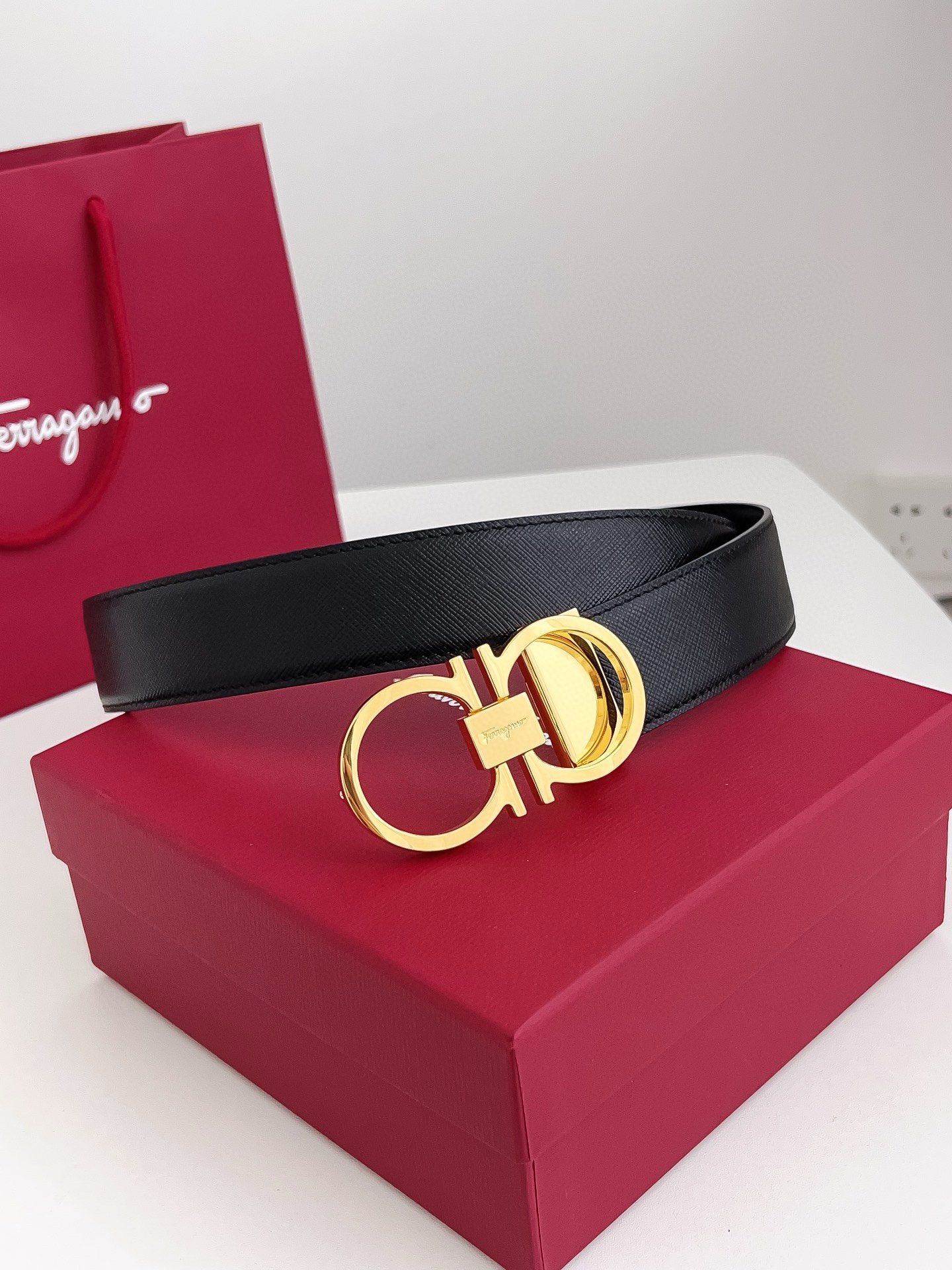 Salvatore Ferragamo Male Leather Belt Cow Leather M