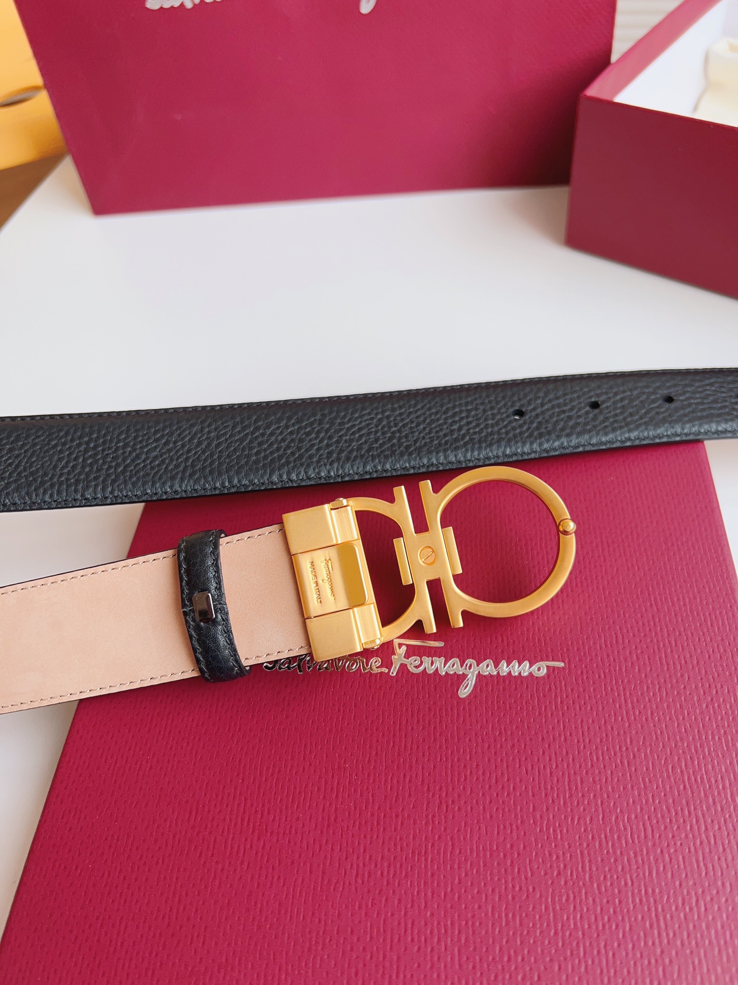Salvatore Ferragamo Male Leather Belt Cow Leather Adjustable 35mm