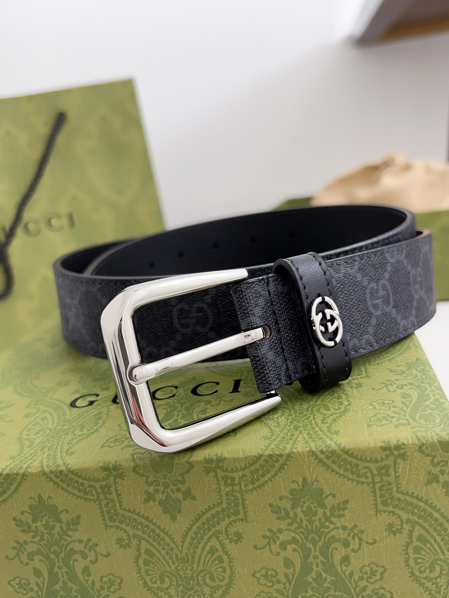Gucci Male Basic Belt Silver Waterproof 125cm-m