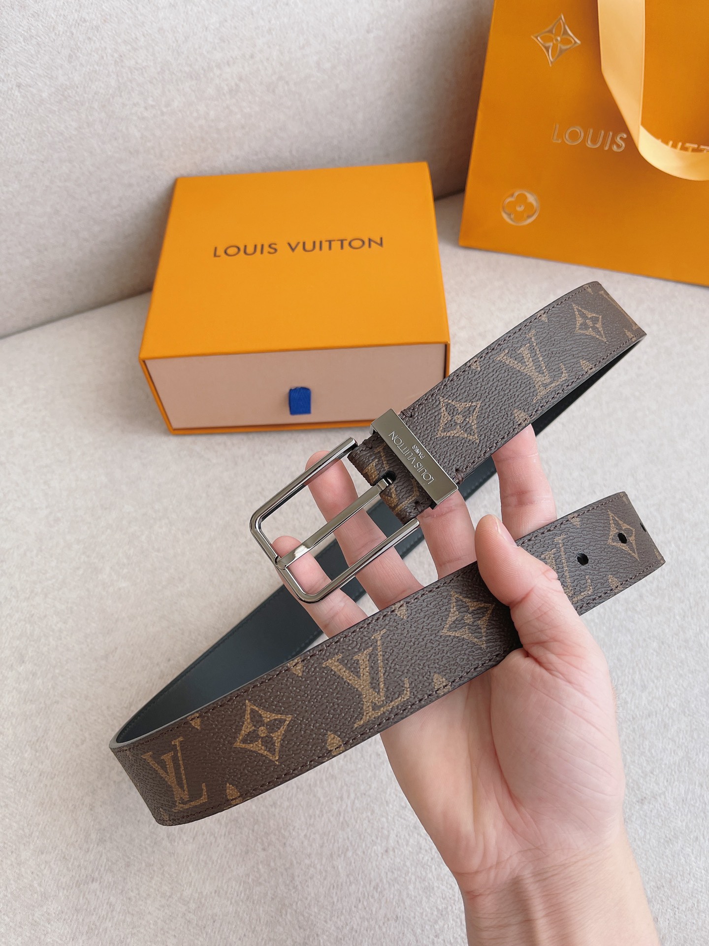 Louis Vuitton Leather Belt Cow Leather 35mm-m-l