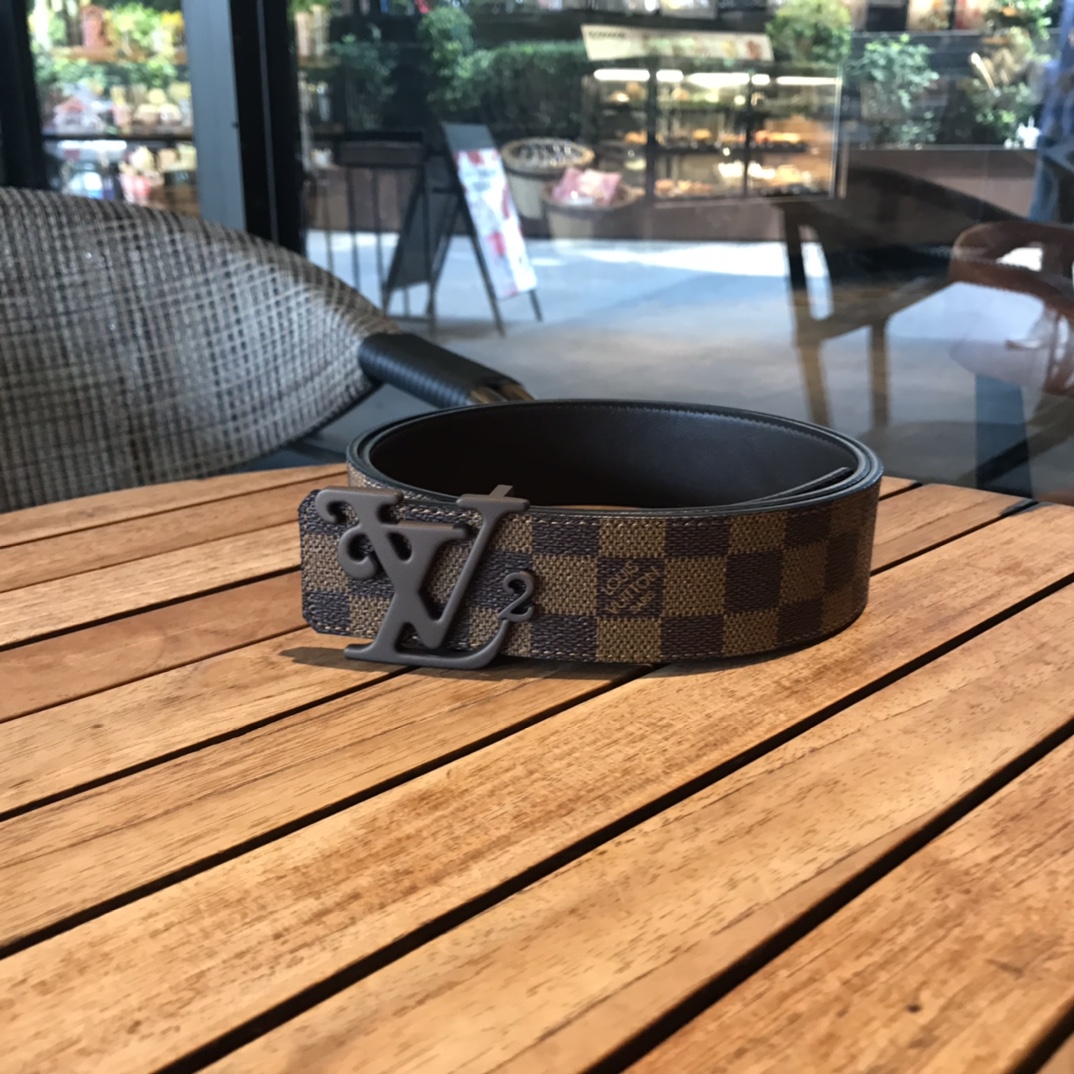 Louis Vuitton Male Basic Belt Cow Leather L