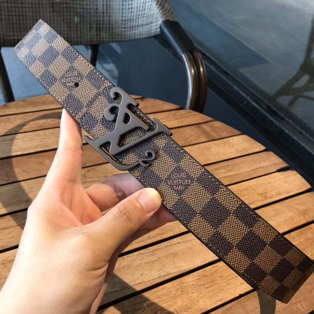Louis Vuitton Male Basic Belt Cow Leather L