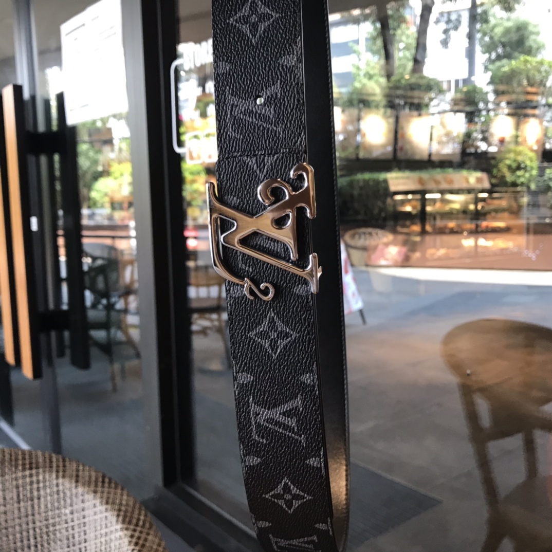 Louis Vuitton Male Basic Belt Cow Leather L