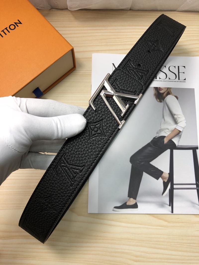 Louis Vuitton Leather Belt Top Grain Leather M-l