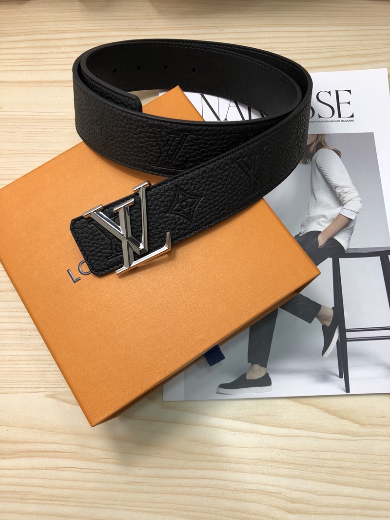 Louis Vuitton Leather Belt Top Grain Leather M-l