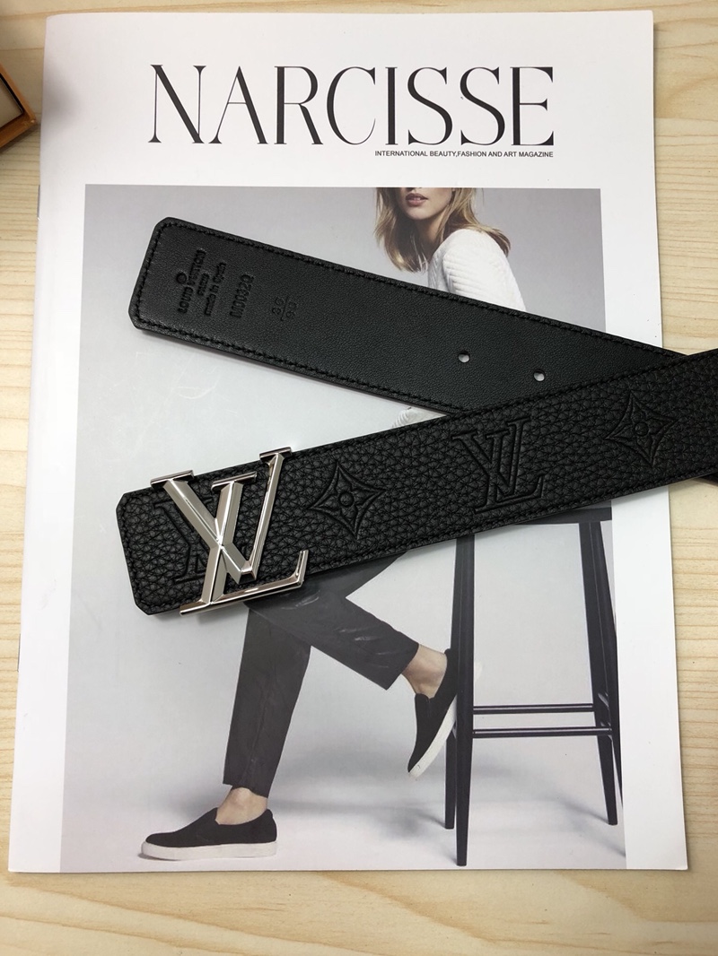 Louis Vuitton Leather Belt Top Grain Leather M-l