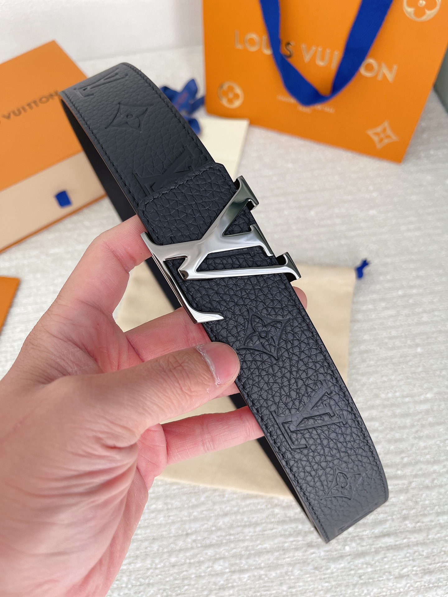 Louis Vuitton Male Basic Belt Cow Leather 13514-m-l